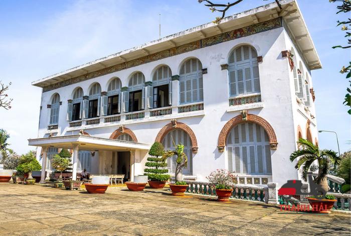 Bạch Dinh Vũng Tàu - Di tích lịch sử gắn liền vua Thành Thái
