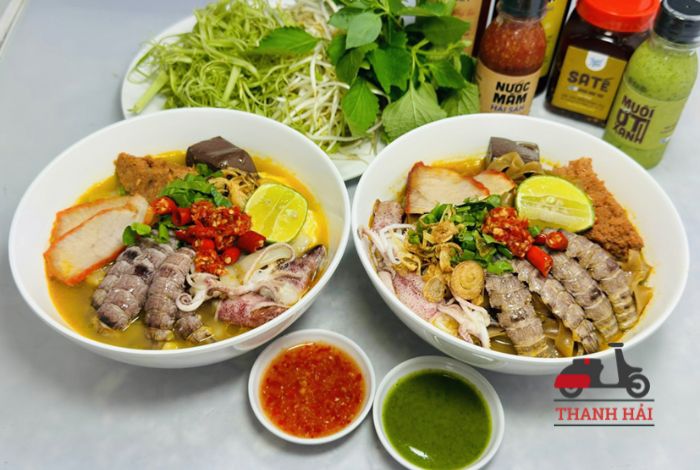 List 7 quán bánh canh bề bề Vũng Tàu ngon quên lối về