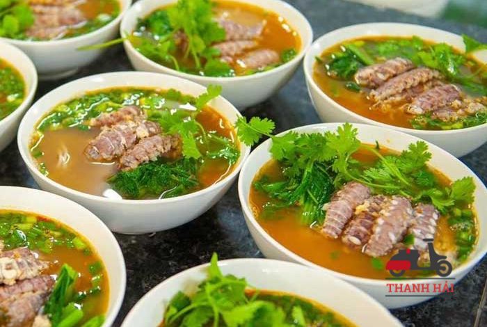 List 7 quán bánh canh bề bề Vũng Tàu ngon quên lối về