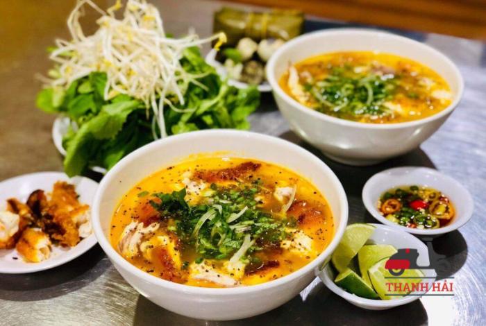 List 10 quán bánh canh cá lóc Vũng Tàu ngon nức tiếng