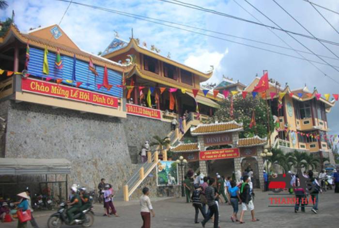 Khám phá Dinh Cô Vũng Tàu với nhiều phần lễ hội đặc sắc